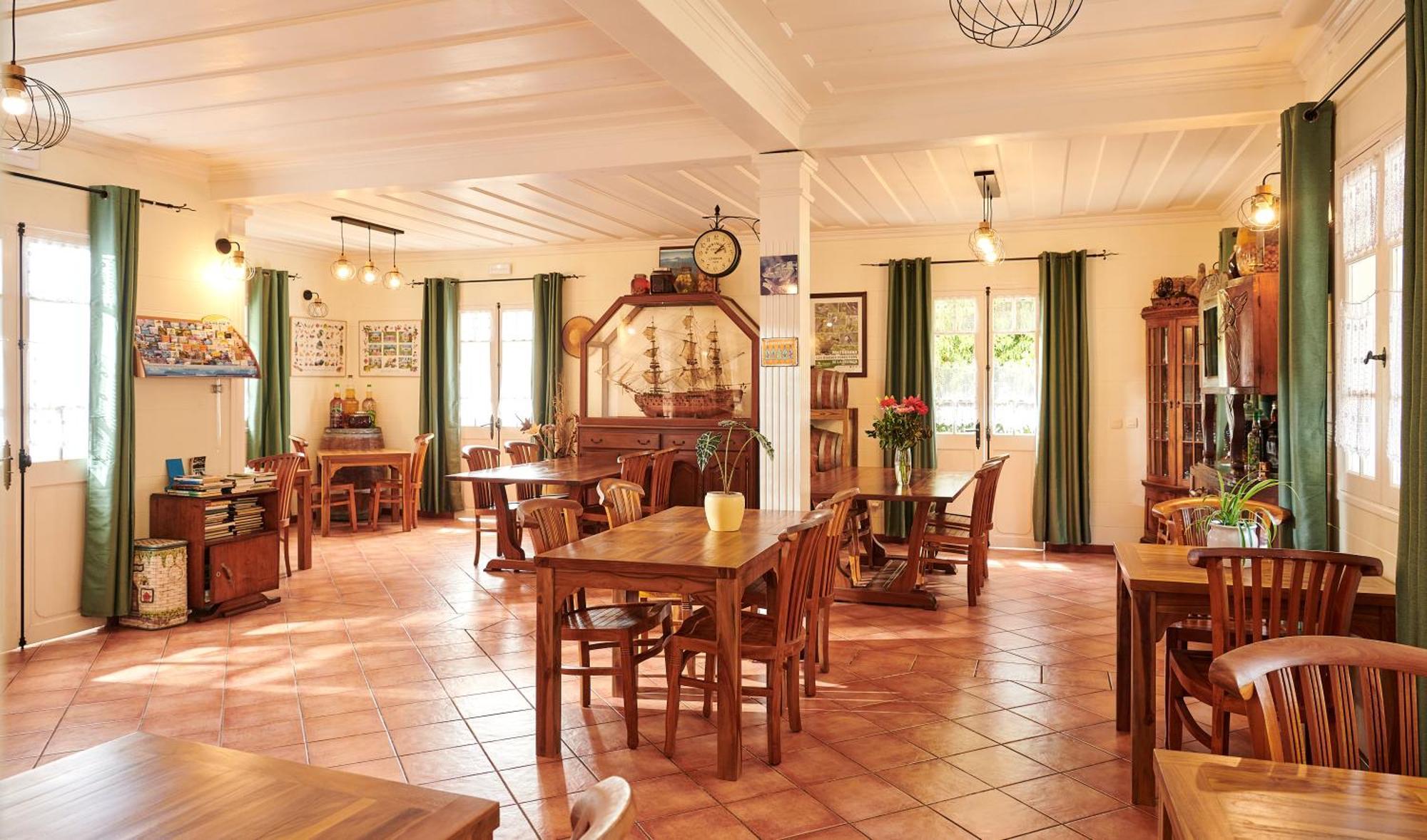 Relais Des Gouverneurs Salazie Exterior foto